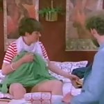 Zorrita española tiene que soportar ver cómo su novio se folla a otra