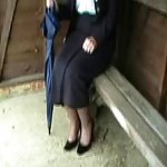 Colegiala española se tira al técnico de computadoras